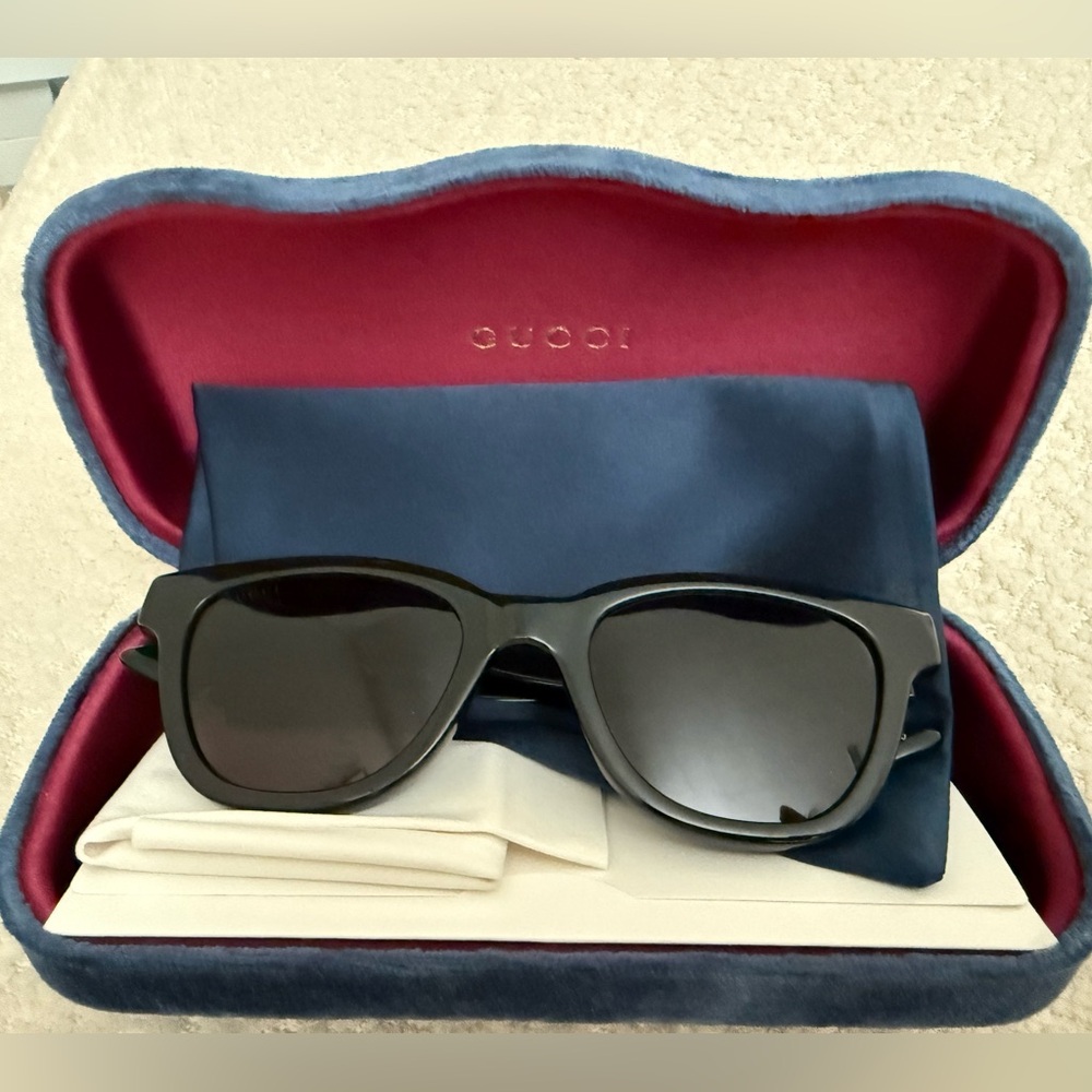 Gucci Dark Gray Sunglasses